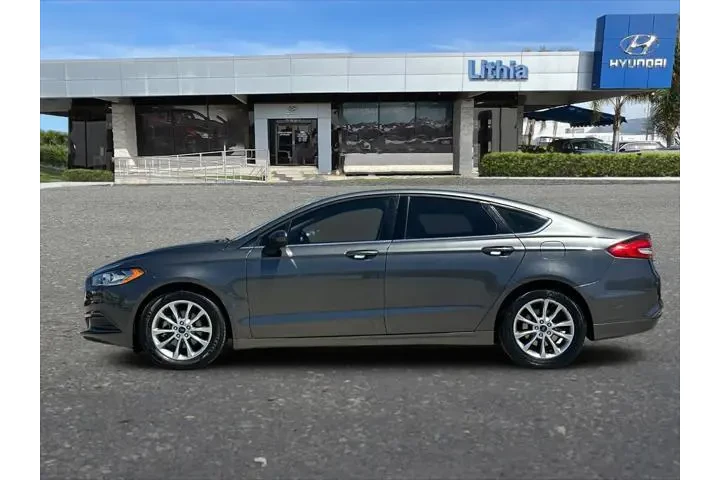 $9888 : Ford Fusion 2017 SE 4dr Seda image 6