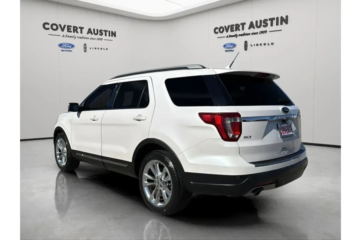 $17718 : Ford Explorer 2018 XLT 4dr S image 3