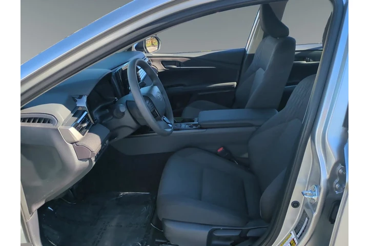 $29300 : Toyota Camry 2025 SE 4dr Sed image 9