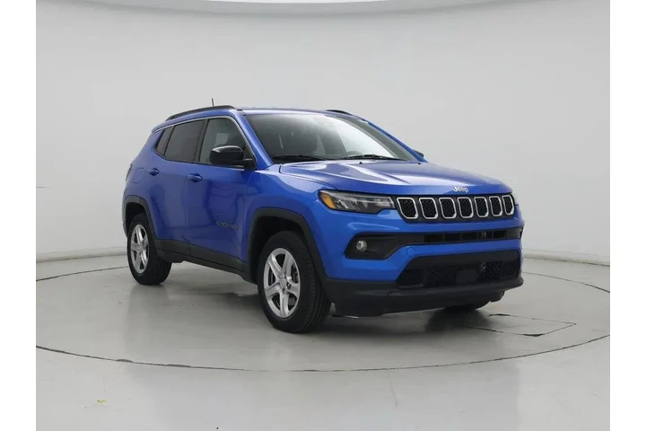 $22998 : Jeep Compass 2023 4x4 Latitu image 1