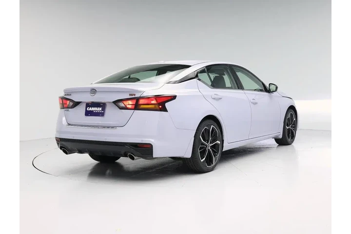 $23998 : Nissan Altima 2023 2.5 SR 4d image 8