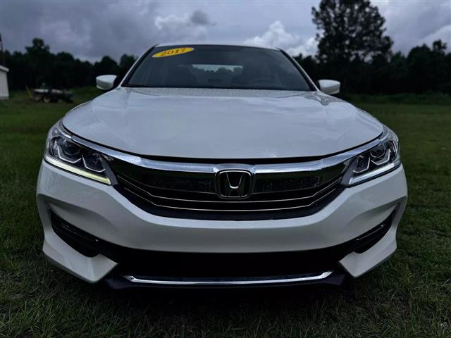 $14990 : 2017 HONDA ACCORD image 3