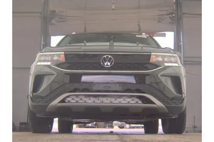 $20993 : Volkswagen Taos 2023 AWD SE image 3