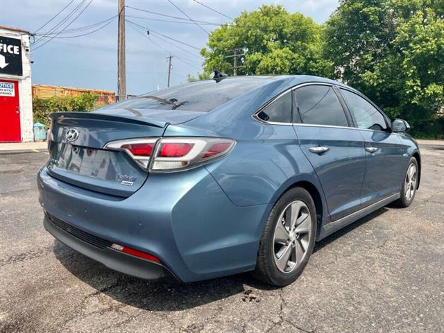 $12945 : 2016 Sonata Hybrid Limited image 6