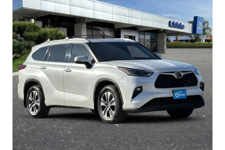 $33999 : Toyota Highlander 2022 AWD X image 10