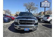 $15900 : 2019 RAM 1500 Big Horn Crew C thumbnail