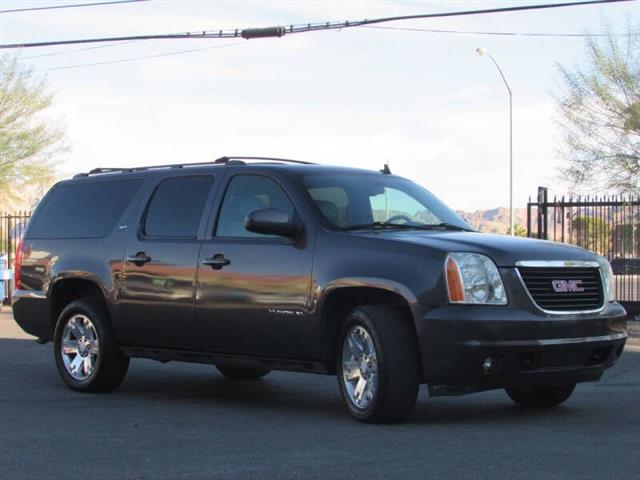 $8995 : 2010 GMC Yukon XL SLT image 1