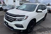 $22900 : 2017 HONDA PILOT2017 HONDA PI thumbnail