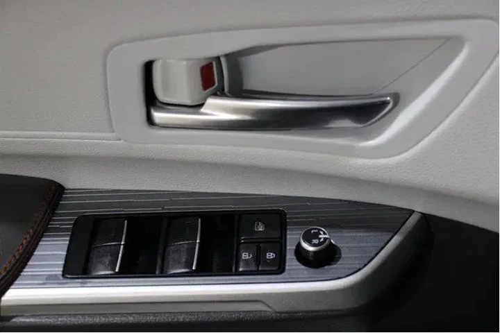 $39998 : Toyota Sienna 2022 XSE 7-Pas image 7