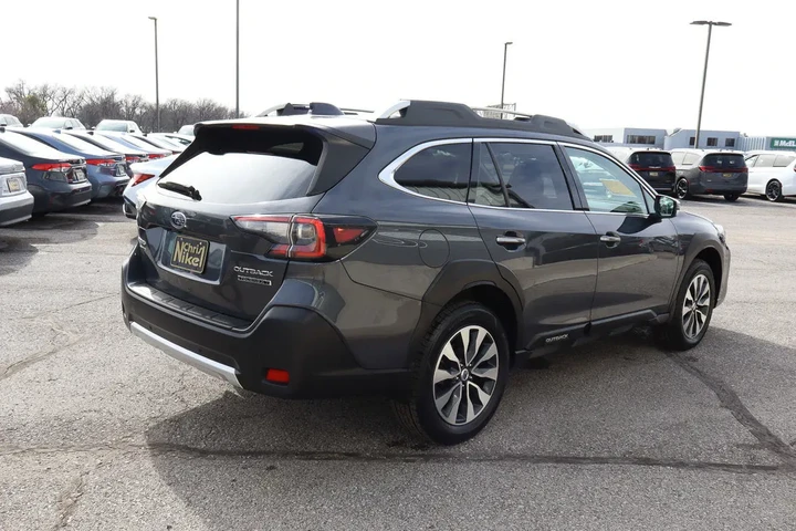 $28988 : 2024 Outback Touring XT AWD image 4