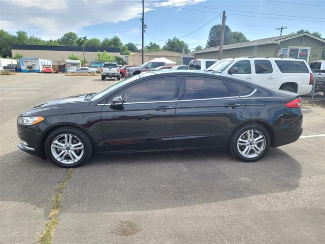 $11999 : 2018 Fusion SE Sedan image 4