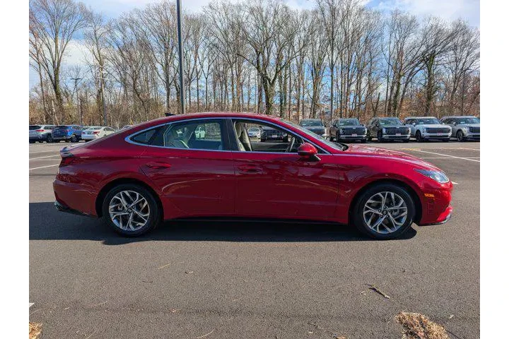 $21344 : Hyundai SONATA 2023 SEL 4dr image 2