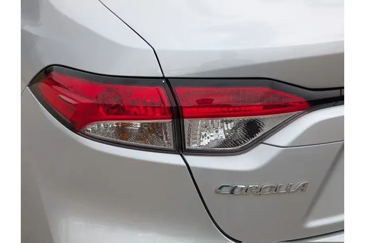 $21999 : Toyota Corolla 2024 LE 4dr S image 9