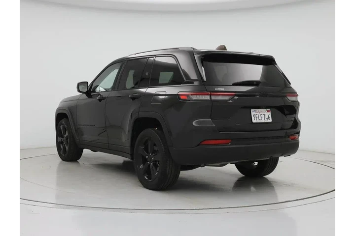 $29998 : Jeep Grand Cherokee 2023 4x2 image 2