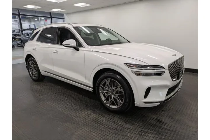 $39900 : Genesis GV70 2023 AWD 2.5T S image 3