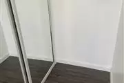 $1700 : 535 S Gramercy  Paradise in LA thumbnail