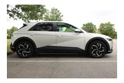 $25499 : Hyundai IONIQ 5 2023 AWD SEL thumbnail