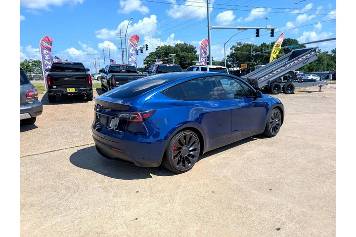 $23995 : 2020 Model Y image 5