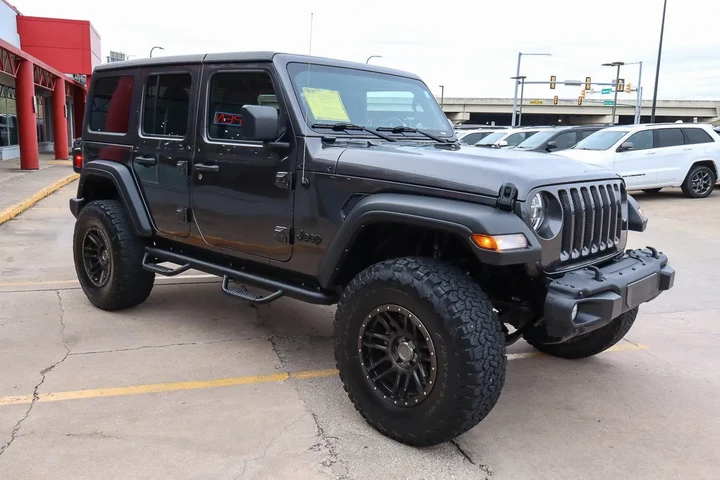 $32287 : 2021 Wrangler Unlimited Freed image 4