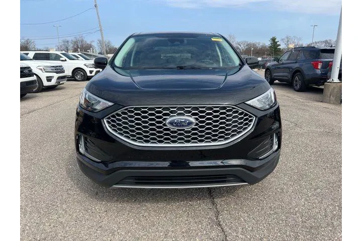 $26839 : Ford Edge 2024 AWD ST-Line 4 image 2