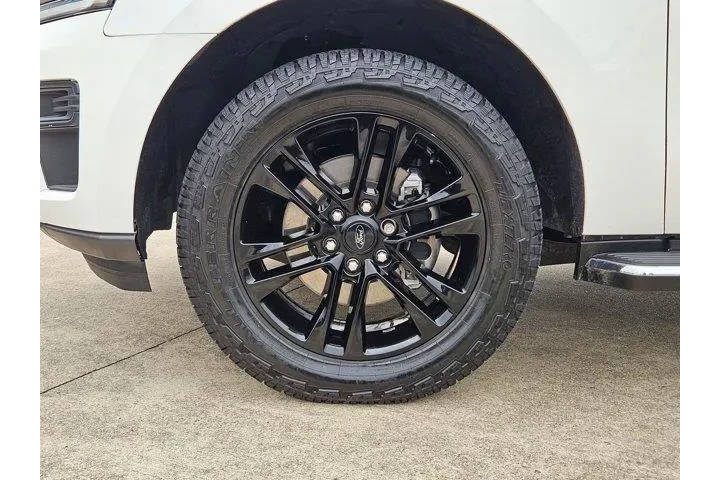 $34724 : Ford Expedition MAX 2022 4x4 image 10