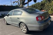 $2800 : 2006 Passat 2.0T thumbnail