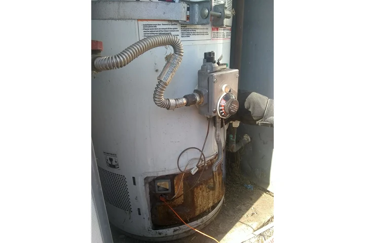 Técnico en calentado de agua image 2