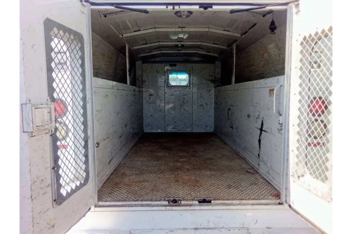 $12995 : 2014 FORD E350 SUPER DUTY CUT image 3