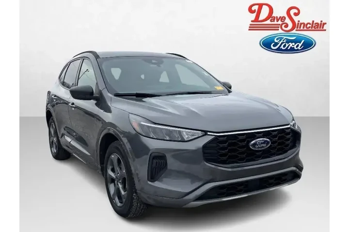 $25283 : Ford Escape 2023 AWD ST-Line image 4