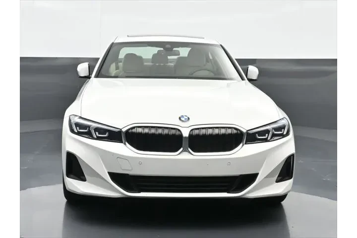 $37748 : BMW 3 Series 2023 330i 4dr S image 6