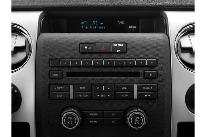 $19225 : Ford F-150 2014 4x2 XL 4dr S image 8