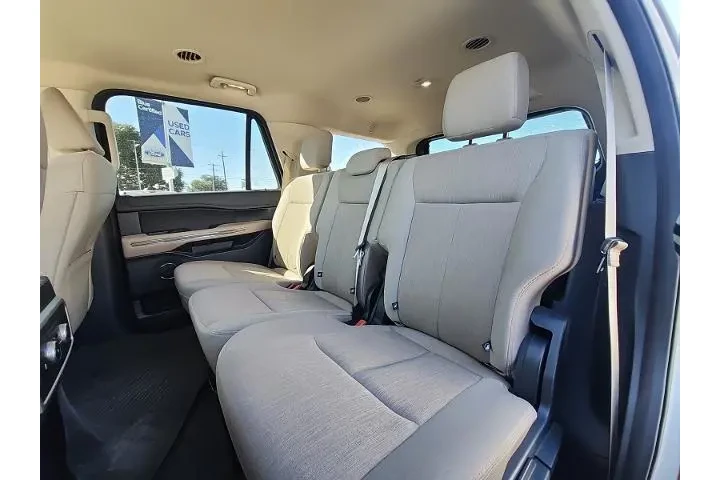 $35998 : Ford Expedition 2022 4x2 XLT image 8