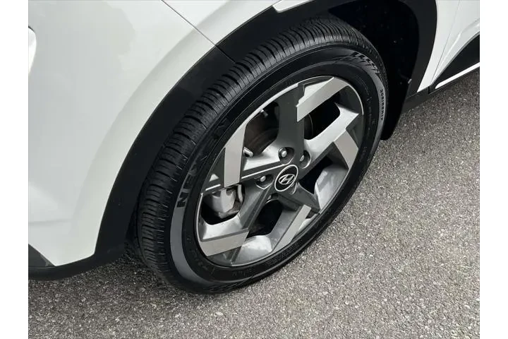 $20488 : Hyundai VENUE 2024 Limited 4 image 7