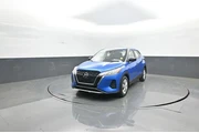 $13299 : Nissan Kicks 2023 S 4dr Cros thumbnail