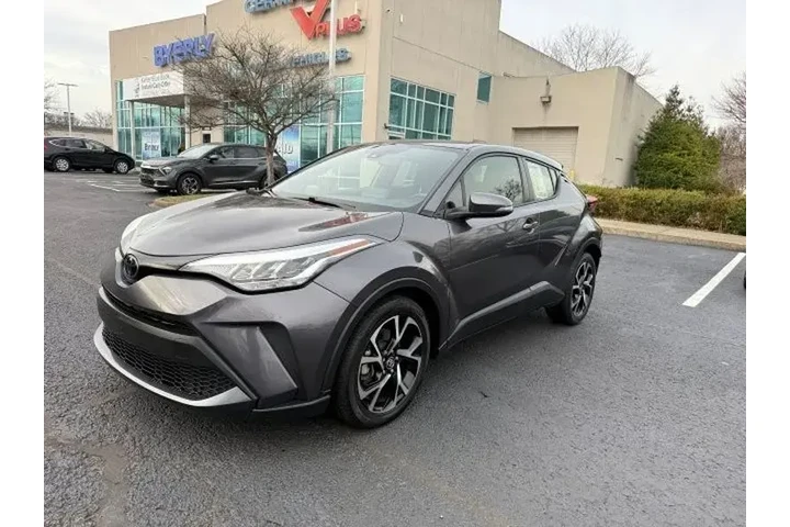 $16995 : Toyota C-HR 2020 XLE 4dr Cro image 3