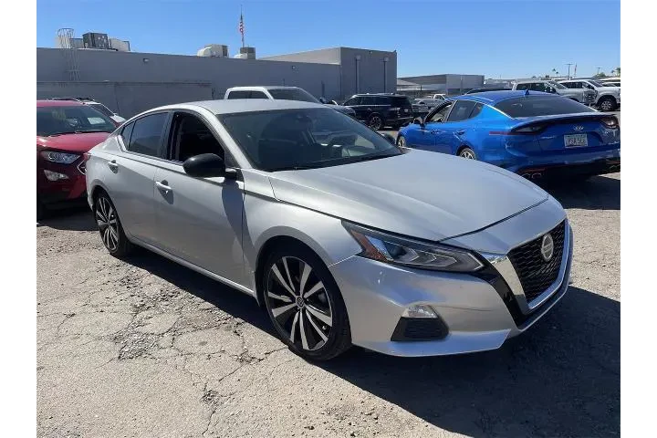 $22999 : Nissan Altima 2022 2.5 SR 4d image 3
