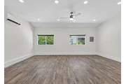 $2378 : Available Home in South Gate thumbnail
