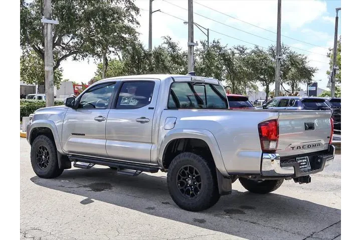 $24990 : Toyota Tacoma 2021 4x2 TRD O image 6