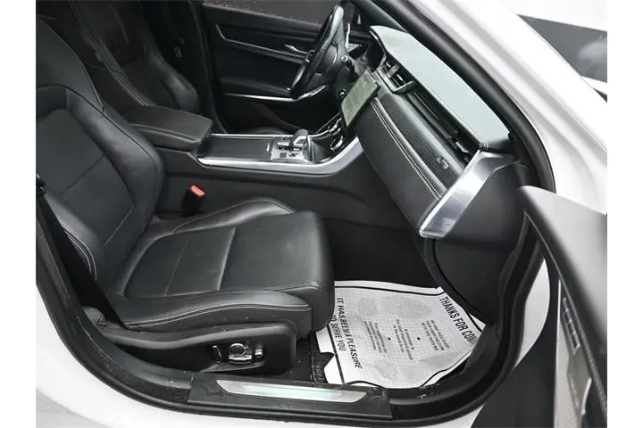 $25605 : Jaguar XF 2022 AWD P300 R-Dy image 7