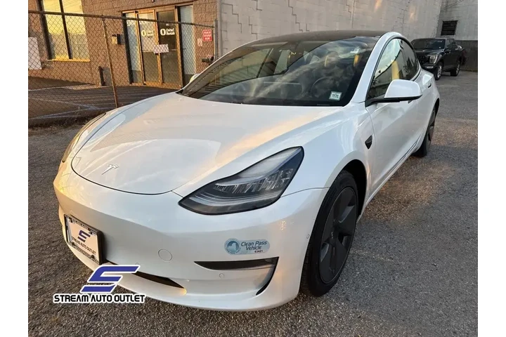 $19936 : Tesla Model 3 2021 AWD Long image 5