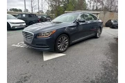 $13735 : Hyundai Genesis 2015 3.8L 4d thumbnail