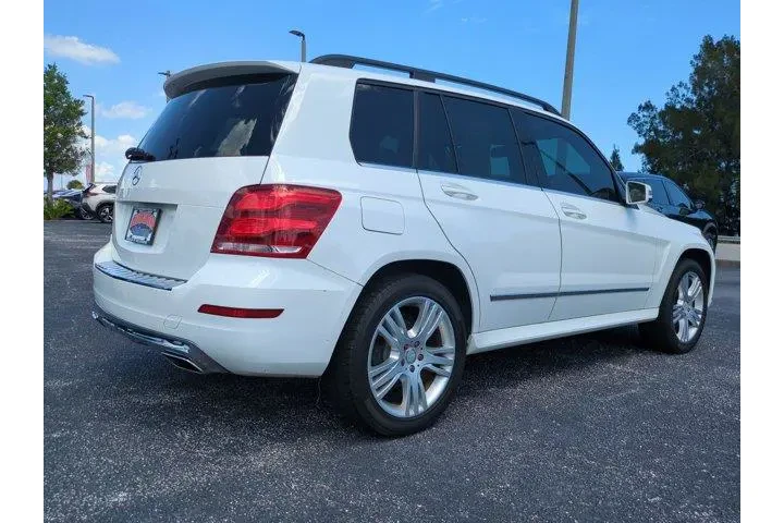 $7988 : Mercedes-Benz GLK 2015 GLK 3 image 4