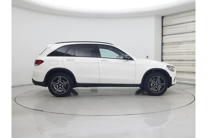 $31998 : Mercedes-Benz GLC 2022 AWD G image 7