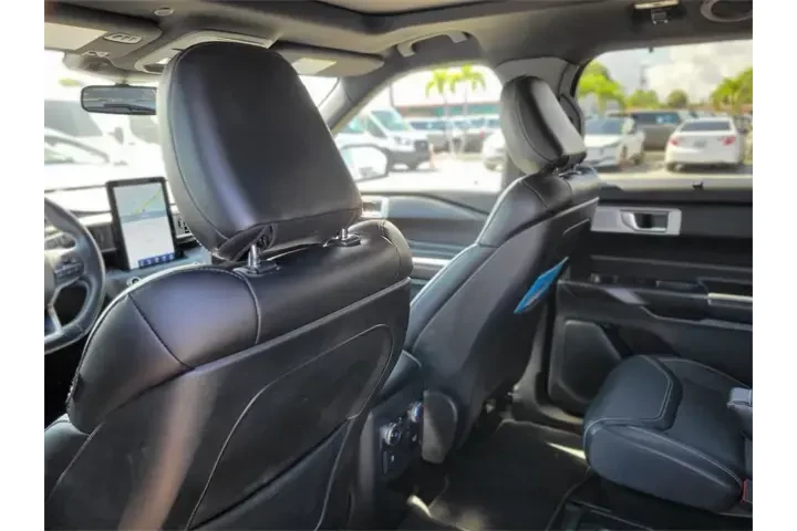 $30291 : Ford Explorer 2020 AWD ST 4d image 9
