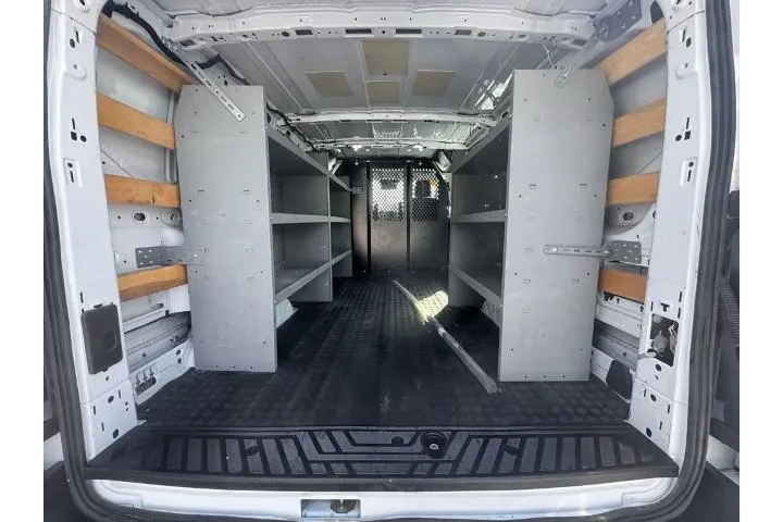 $26900 : Ford Transit 2019 250 3dr SW image 7