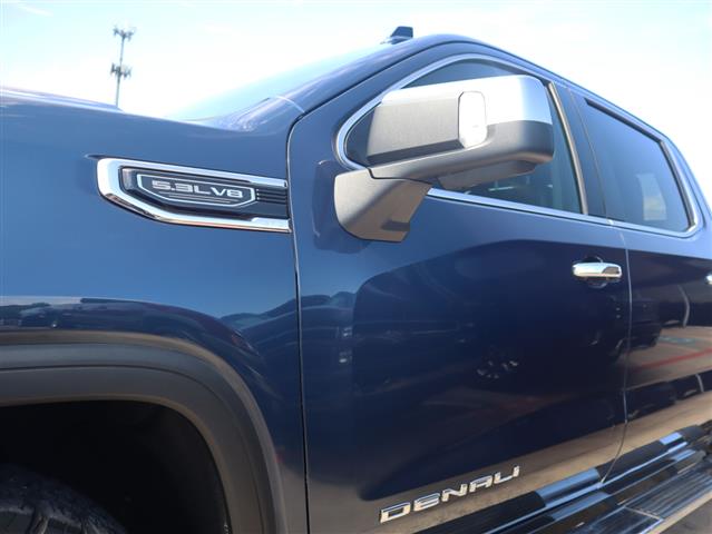 $36900 : 2020 GMC Sierra 1500 Denali C image 2