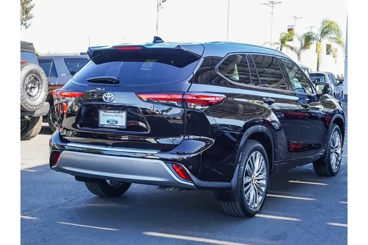 $35991 : Toyota Highlander Hybrid 202 image 9