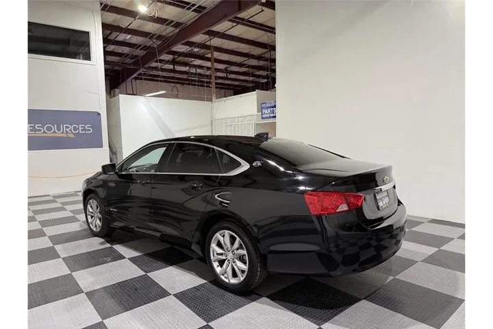 $17649 : Impala 2018 image 6