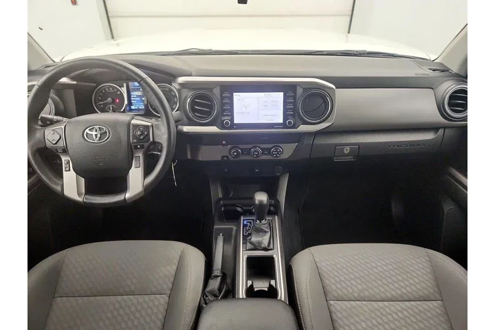 $27998 : Toyota Tacoma 2023 4x2 SR5 4 image 9