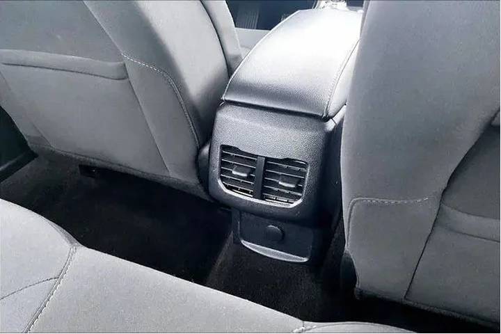 $15000 : Ford Fusion 2019 SE 4dr Seda image 10